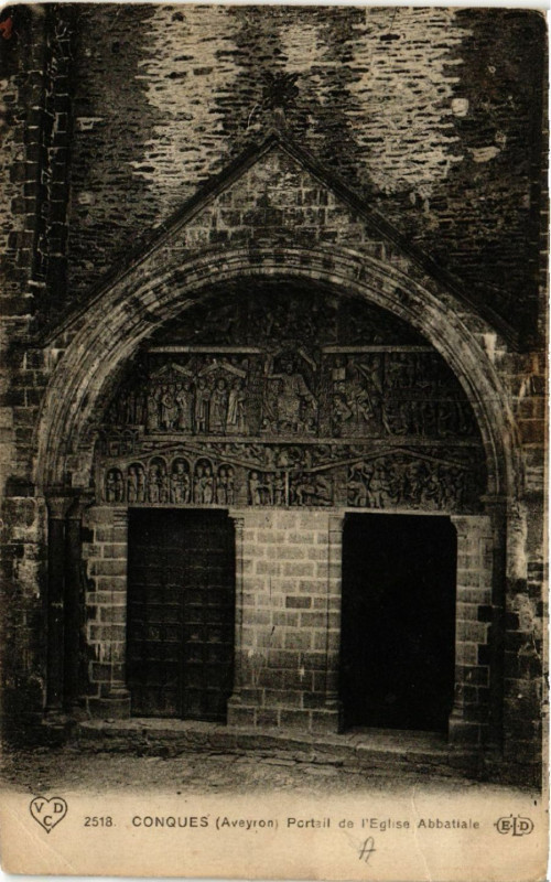 Carte postale ancienne Conques - Portail de l'Eglise Abbatiale