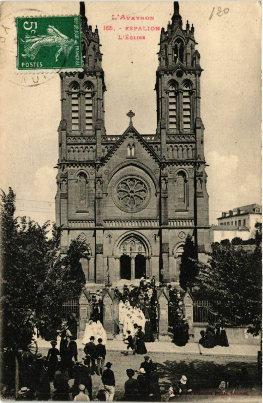 Carte postale ancienne Espalion - L'Eglise à Espalion