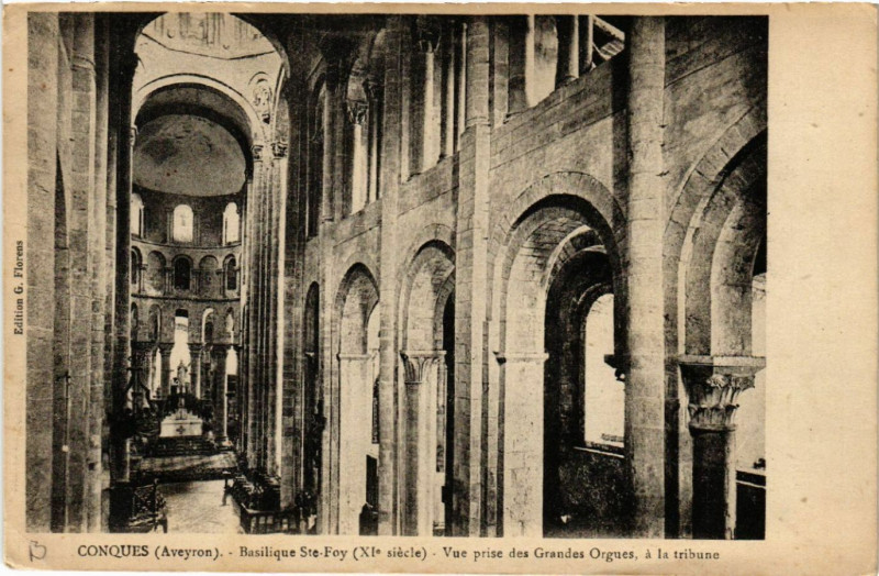 Carte postale ancienne Conques - Basilique Sainte-Foy