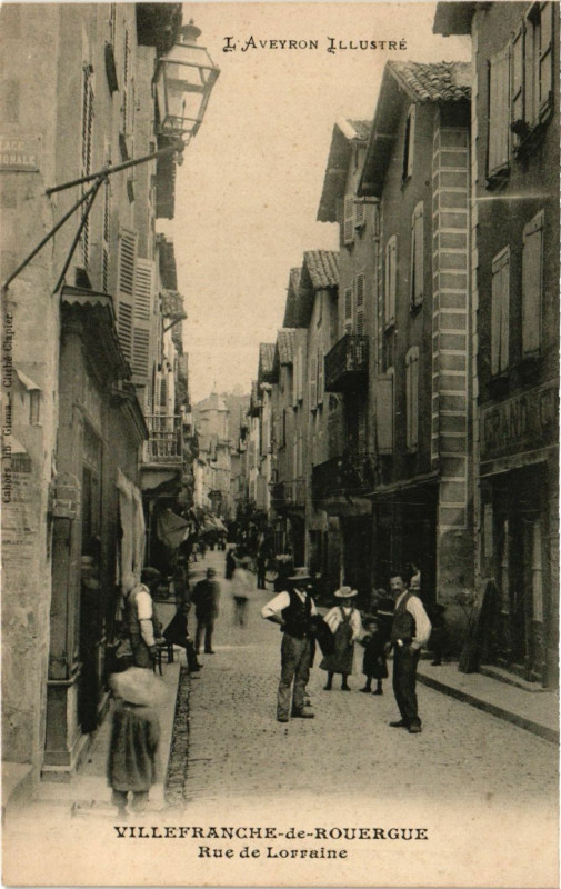 Carte postale ancienne Villefranche-de-Rouergue - Rue de Lorraine à Villefranche-de-Rouergue