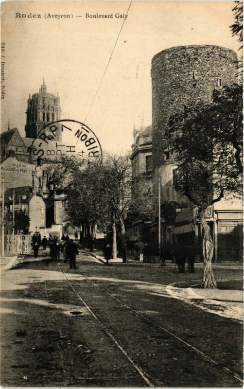 Carte postale ancienne Rodez - Boulevard Galy à Rodez