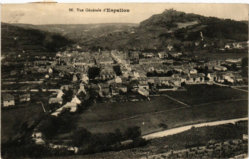 Carte postale ancienne Vue Générale d'Espalion à Espalion