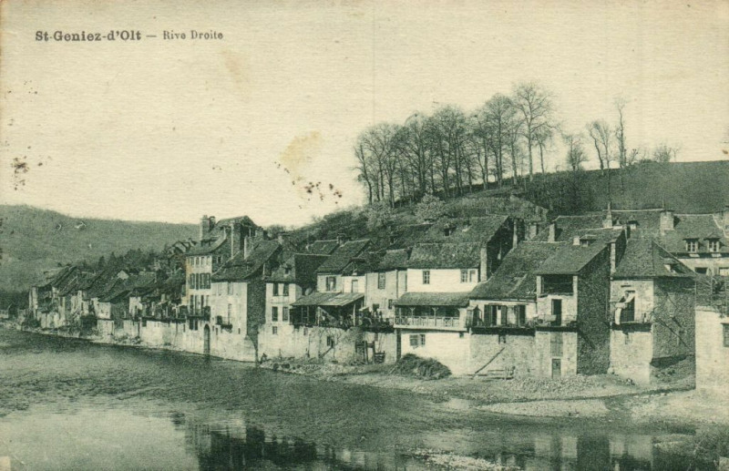 Carte postale ancienne Saint-Geniez-d'Olt - Rive Droite