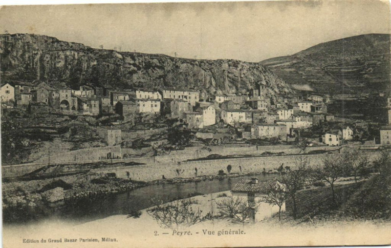 Carte postale ancienne Peyre - Vue générale