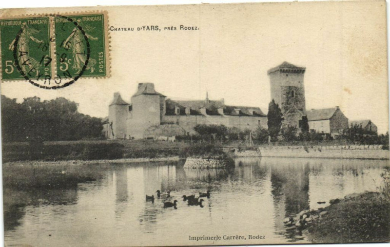 Carte postale ancienne Chateau d'Yars prés Rodez à Rodez