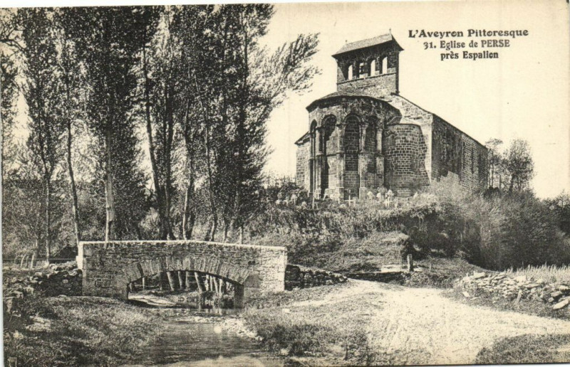 Carte postale ancienne Eglise de Perse prés Espalien