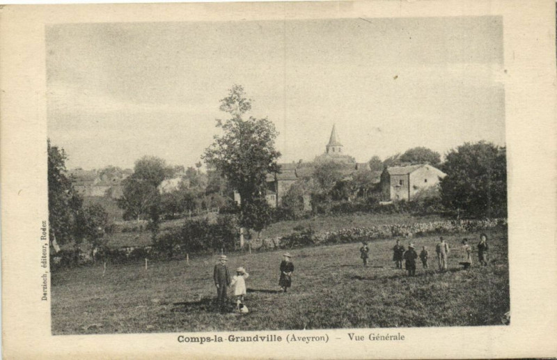 Carte postale ancienne Comps-la-Grandville - Vue générale