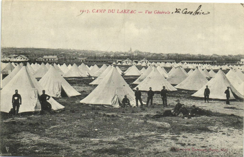 Carte postale ancienne La Cavalerie - Vue générale à La Cavalerie