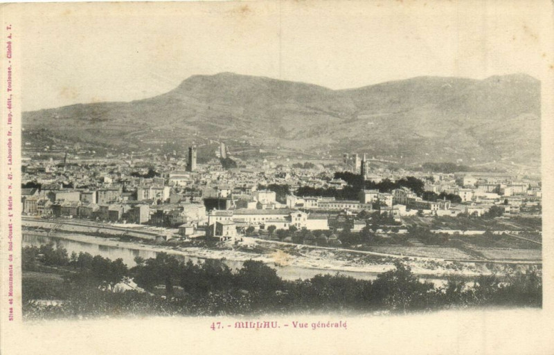 Carte postale ancienne Millau - Vue générale à Millau