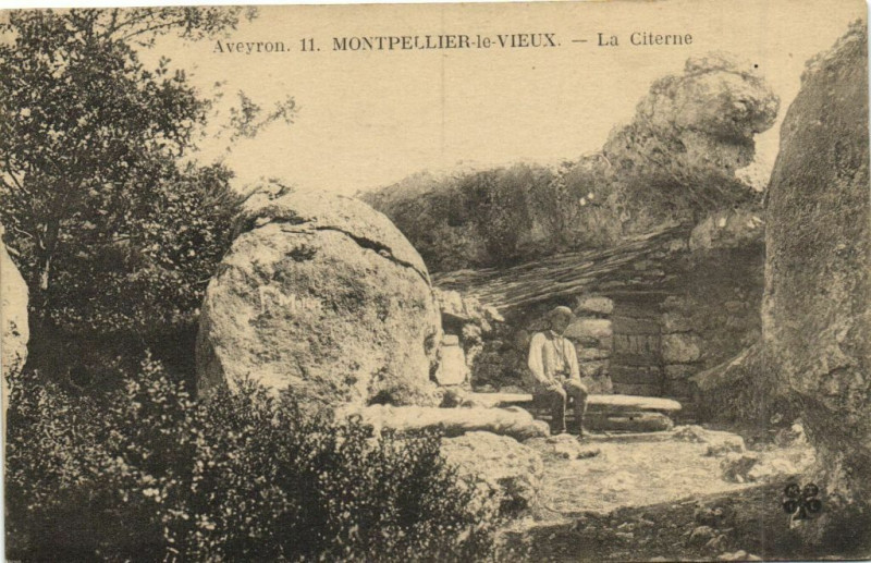 Carte postale ancienne Montpellier-le-Vieux - La Citerne
