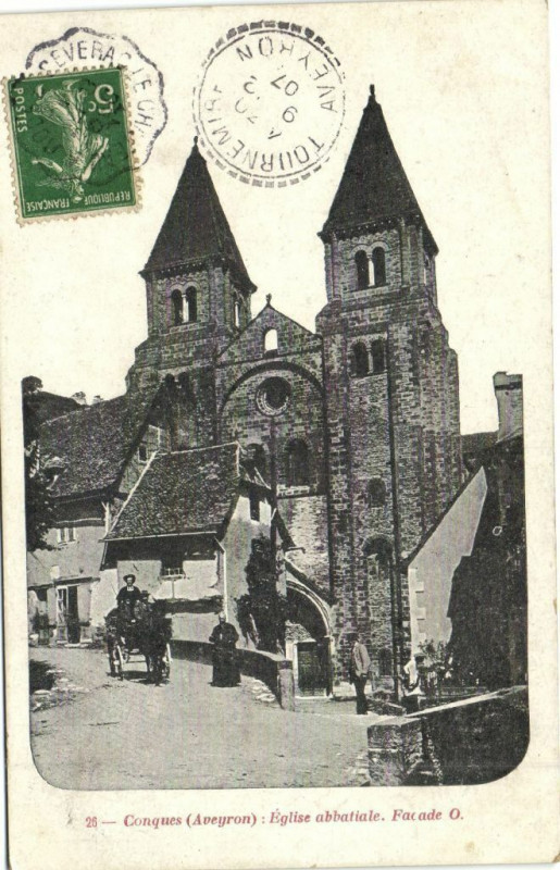 Carte postale ancienne Conques - Eglise abbatiale. Facade O.