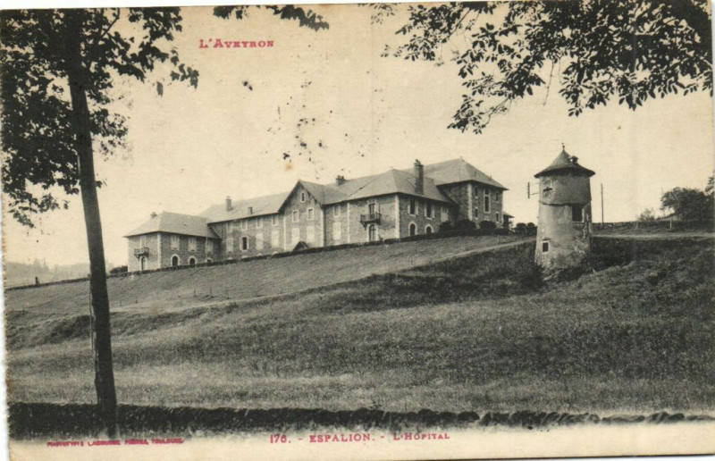 Carte postale ancienne L'Aveyron Espalion - L'Hopital à Espalion
