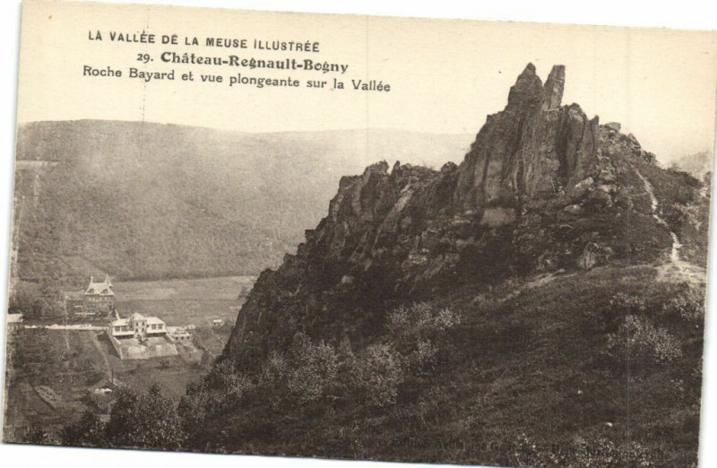 Carte postale ancienne La Vallée de la Maeuse Illustrée Chateau-Regnault-Regny Roche ..