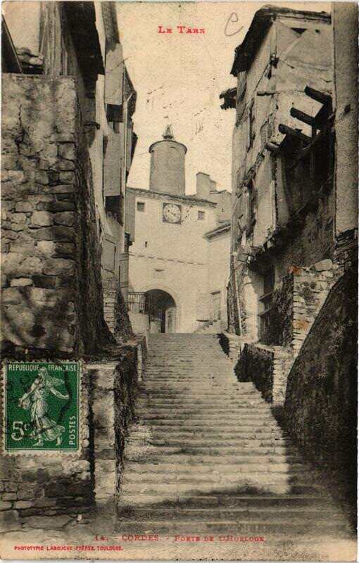 Carte postale ancienne Cordes Porte de l'Horloge