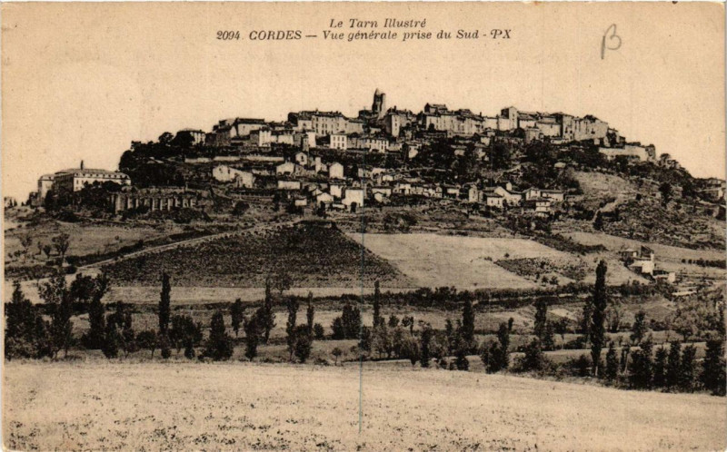 Carte postale ancienne Cordes Vue générale prise du Sud