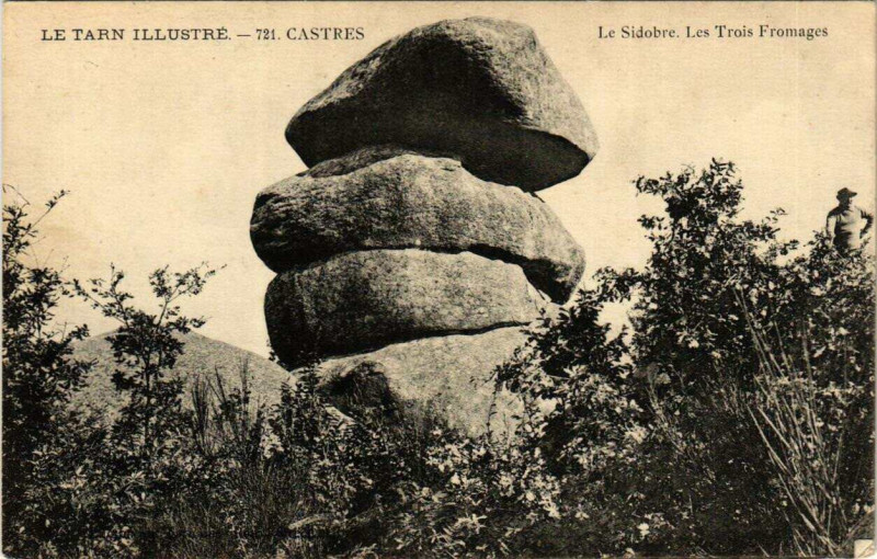 Carte postale ancienne Castres Le Sidobre. Les Trois Fromages à Castres
