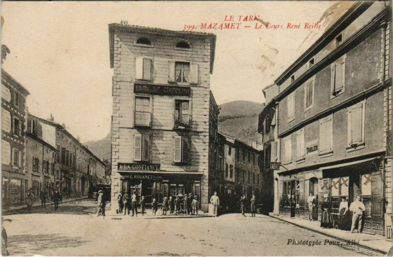 Carte postale ancienne Mazamet Le Cours Rene Reille à Mazamet