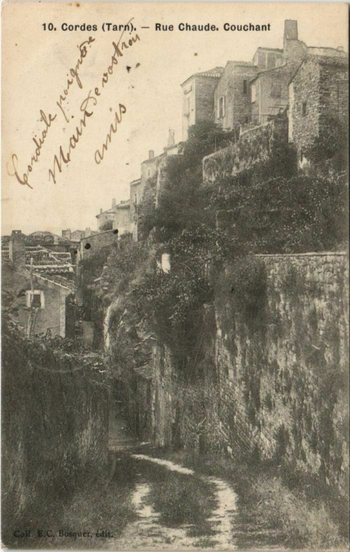Carte postale ancienne Cordes Rue Chaude - Couchant