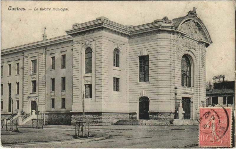 Carte postale ancienne Castres Le Theatre Municipal à Castres