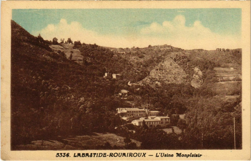 Carte postale ancienne Labastide Rouairoux L'Usine Monplaisir France à Rouairoux