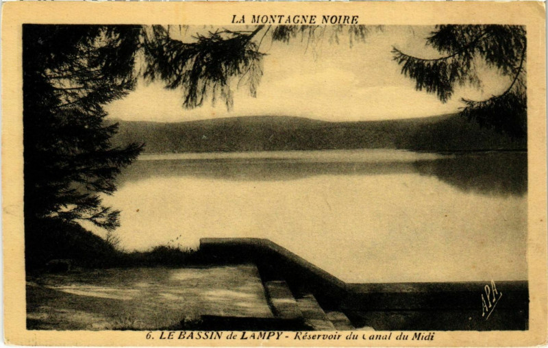 Carte postale ancienne Le Bassin de Lampy Reservoir du Canal du Midi France