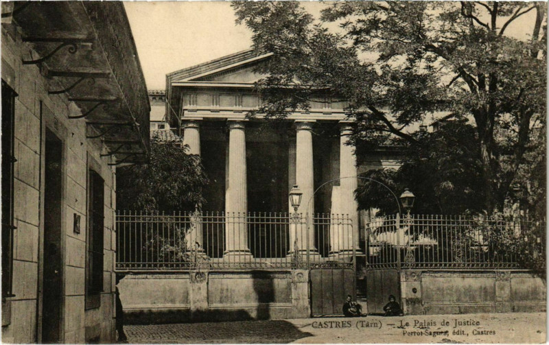 Carte postale ancienne Castres Le Palais de Justice France à Castres