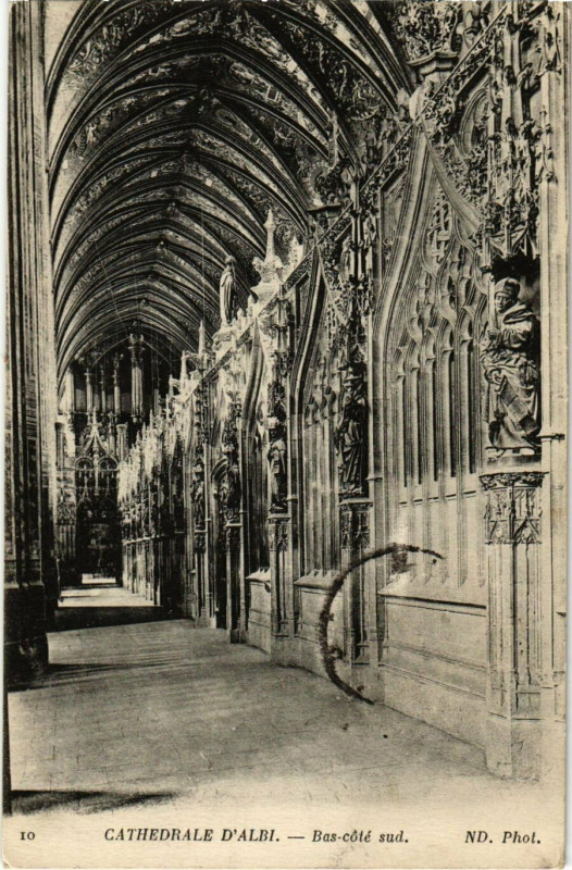 Carte postale ancienne Albi Cathedrale, Bas cote sud France à Albi