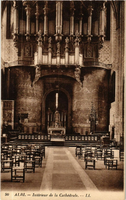 Carte postale ancienne Albi - Int. de la Cathédrale à Albi