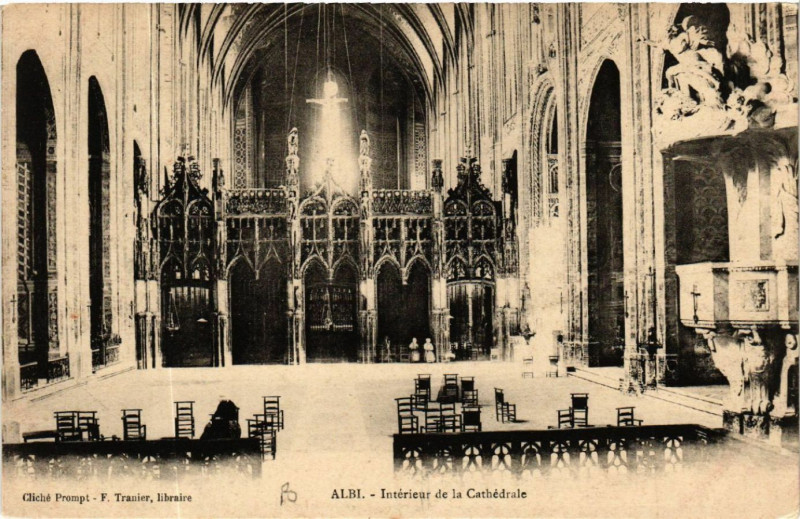 Carte postale ancienne Albi - Int. de la Cathédrale à Albi