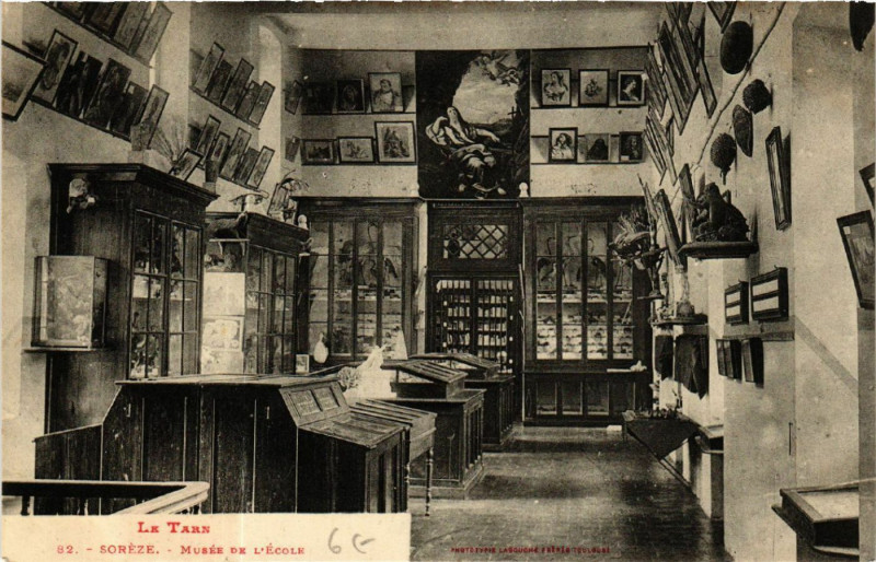 Carte postale ancienne Soreze - Musée de l'Ecole à Sorèze