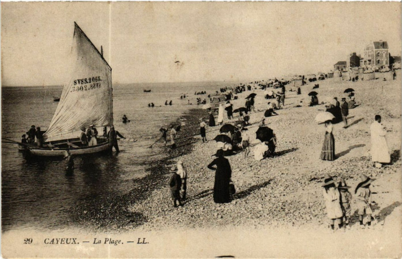 Carte postale ancienne Cayeux - La Plage