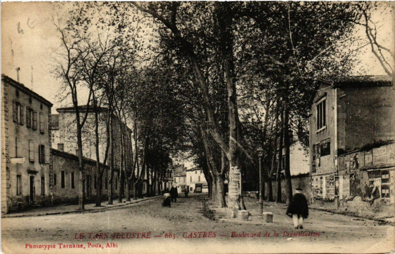Carte postale ancienne Castres - Boulevard de la Presentation à Castres