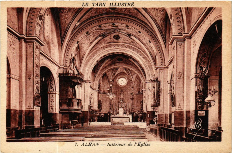 Carte postale ancienne Alban - Int. de l'Eglise à Alban