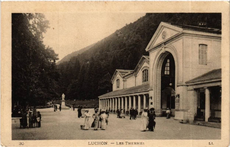 Carte postale ancienne Luchon Les Thermes
