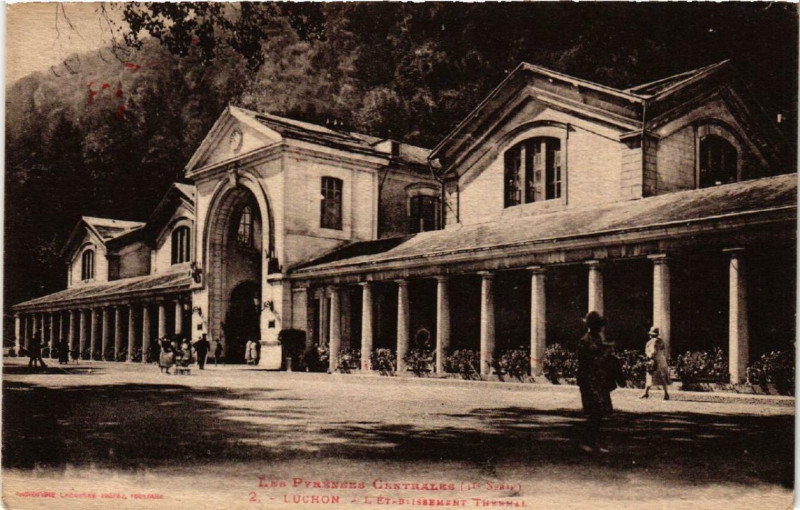 Carte postale ancienne Luchon L'Etablissement Thermal