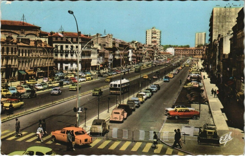 Carte postale ancienne Toulouse - La Ville Rose à Toulouse
