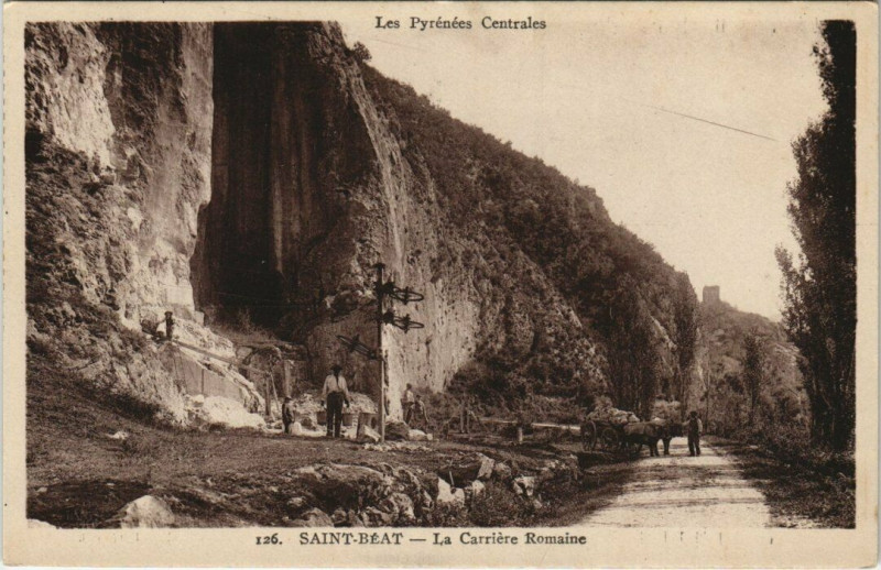 Carte postale ancienne Saint-Beat - La Carriere ROmaine