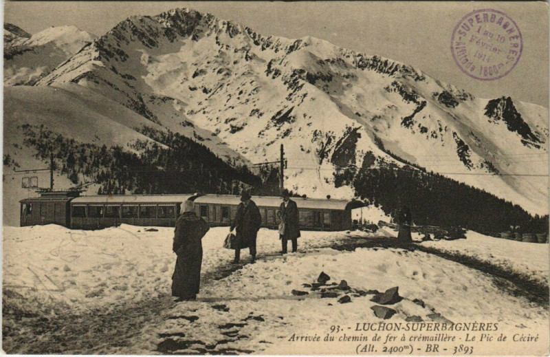 Carte postale ancienne Luchon-Superbagneres - Arrivée du chemin