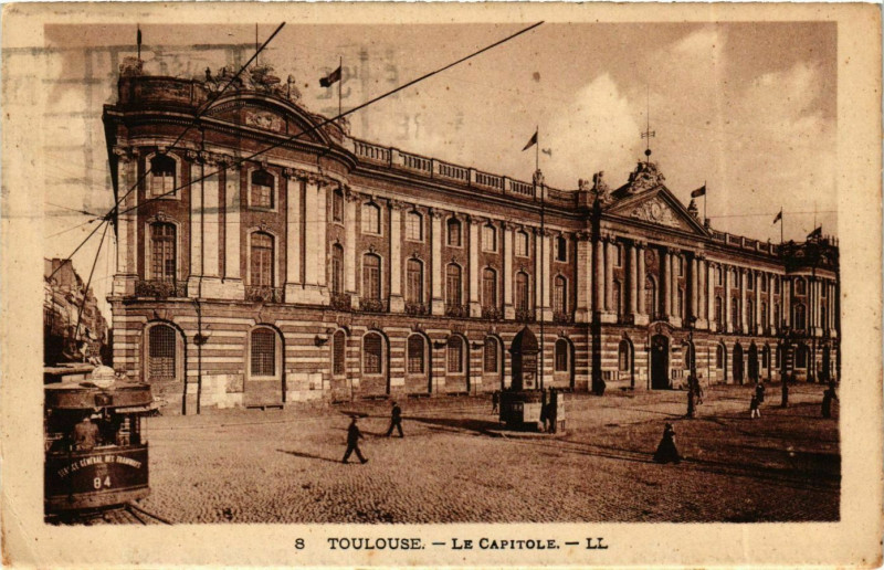 Carte postale ancienne Haute-Garonne Toulouse Le Capitol à Toulouse