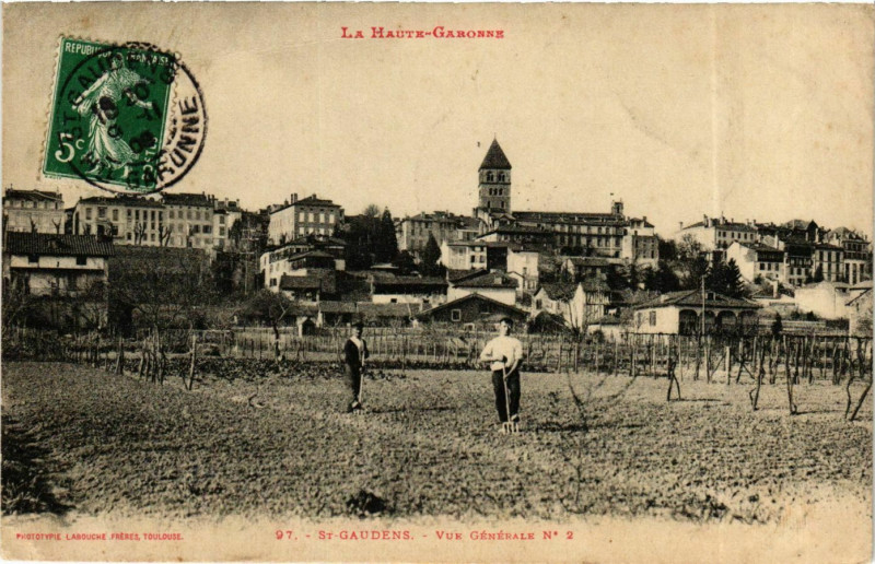Carte postale ancienne Haute-Garonne Saint-Gaudens Panorama à Saint-Gaudens