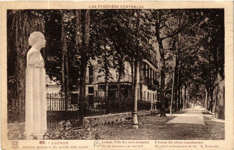Carte postale ancienne Les Pyrénées Centrales Luchon Statue Rostand et Allée des Bains