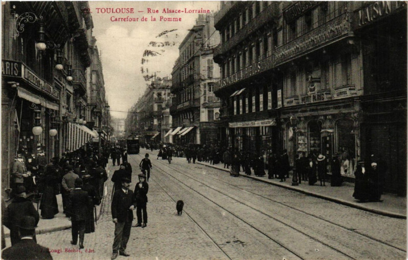Carte postale ancienne Toulouse - Rue Alsace-Lorraine - Carrefour de la Pomme à Toulouse