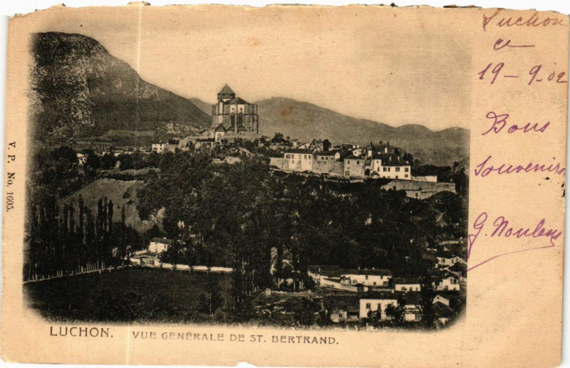 Carte postale ancienne Luchon - Vue générale de Saint-Bertrand
