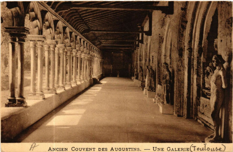 Carte postale ancienne Ancien Couvent des Augustins - Une Galerie (Toulouse) à Toulouse