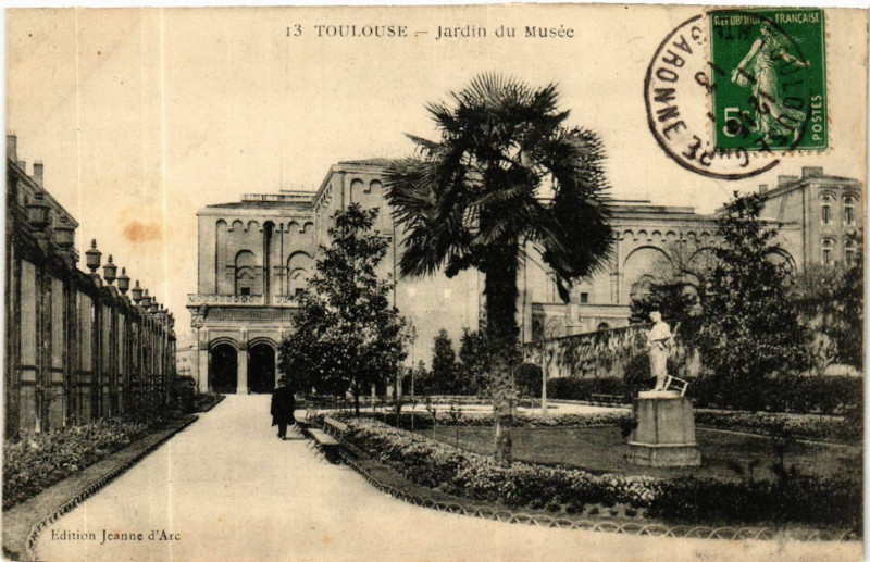 Carte postale ancienne Toulouse - Jardin du Musée à Toulouse