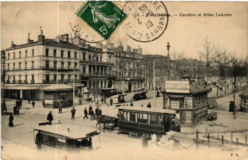 Carte postale ancienne Toulouse - Carrefour et Allées Lafayette à Toulouse