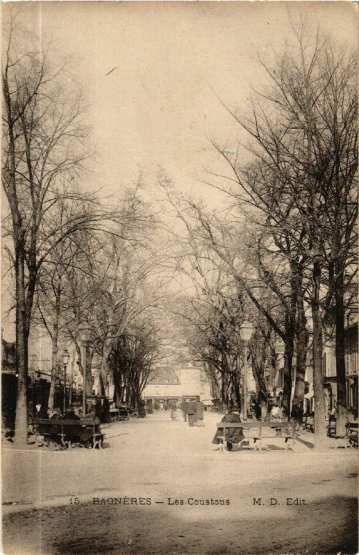Carte postale ancienne Bagneres - Les Coustous