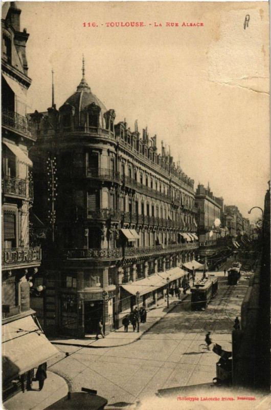 Carte postale ancienne Toulouse - La Rue Alsace à Toulouse
