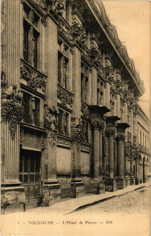 Carte postale ancienne Toulouse - L'Hotel de Pierre à Toulouse