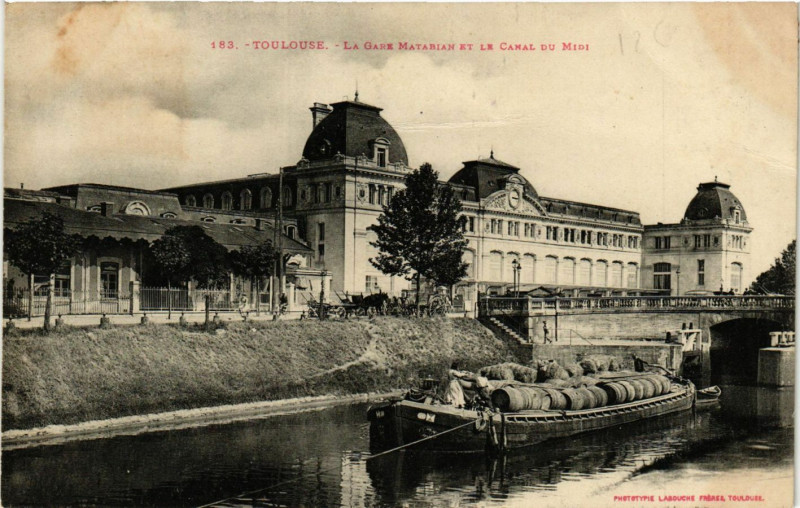 Carte postale ancienne Toulouse - La Gare Matabian et le Canal du Midi à Toulouse